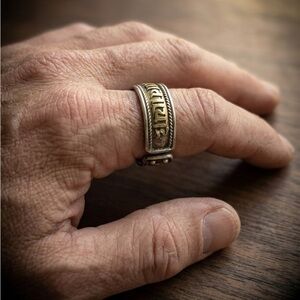 Vintage Tibetan Om Mani Padme Hum Spinner
Ring